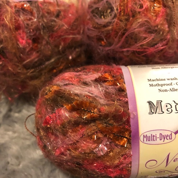 Needle Crafters Metallic Pink Yarn (50 yrd) 100% Polyester Lot of Four - Picture 2 of 4